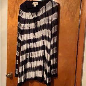 Oversized Tie dye long sleeve shirt